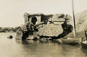 Kleopatras bad, øen Elephantine, Egypten, foto af Ugo Monneret de Villard af Ugo Monneret de Villard