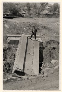 Fragment af stele, Axum, Etiopien, foto af Ugo Monneret de Villard af Ugo Monneret de Villard