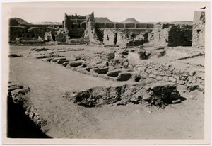 Interiør i Sankt Simeons kloster, rum VI, Aswan, Egypten, foto af Ugo Monneret de Villard