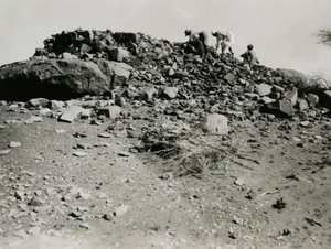 Ruiner i Goz Regeb-regionen, Sudan, fotografi af Ugo Monneret de Villard, ca. 1925 af Ugo Monneret de Villard