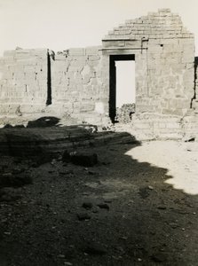 Ruiner af et tempel, Qasr Ibrim, Egypten, foto af Ugo Monneret de Villard af Ugo Monneret de Villard