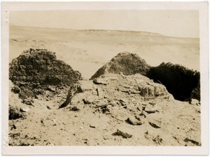 Grave i nekropolis, Sankt Simeons kloster, Aswan, Egypten, foto af Ugo Monneret de Villard