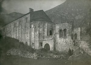 Udsigt over klosteret San Pietro al Monte, Civate, Lombardiet, Italien, fotografi af Ugo Monneret de Villard, ca. 1910 af Ugo Monneret de Villard
