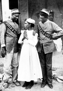19369N HAITI Haitiansk politi før den amerikanske besættelse i 1917 af Unbekannt