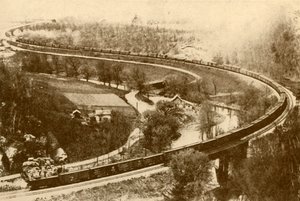 Et gigantisk godstog på 54 varevogne trukket af én motor, Chicago og North West Railway, 193 af Unbekannt