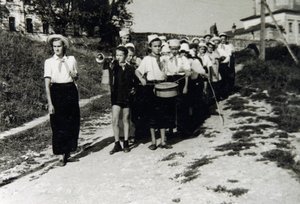 En pionerenhed i All-Union Young Pioneer Camp Artek, Gurzuf, Krim, USSR, 1930