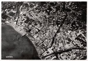 Luftfoto af Funchal, Madeira, fra en Zeppelin, 1928 1933 af Unbekannt