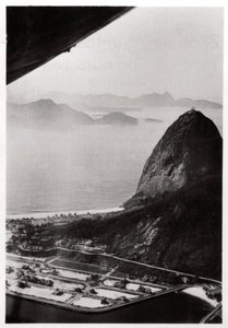 Luftfoto af Sugarloaf Mountain, Rio de Janeiro, Brasilien, fra en Zeppelin, 1930 1933 af Unbekannt