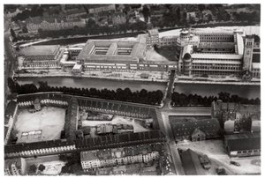 Luftfoto af Deutsches Museum, München, Tyskland, fra en Zeppelin, c1931 1933 af Unbekannt