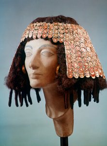 Gamle egyptiske hovedbeklædning og øreringe, 18. dynasti, 16.-13. århundrede f.Kr. af Unbekannt