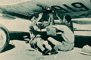 Våbensektion på arbejde, 1940 af Unbekannt
