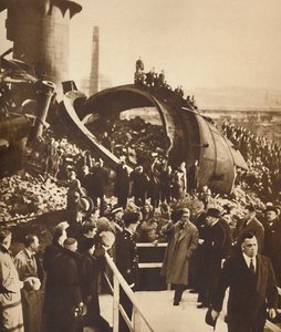 Hos Derelict Steel-Works, South Wales, 1936 1937 af Unbekannt