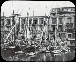 Ved kajen, Messina havn, Sicilien, Italien, slutningen af det 19. eller begyndelsen af det 20. århundrede af Unbekannt