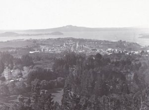 Auckland, fra Mount Eden, slutningen af det 19.-begyndelsen af det 20. århundrede. af Unbekannt