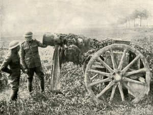 Britisk dummypistol i felten for at tiltrække tyskernes ild, 1919. af Unbekannt