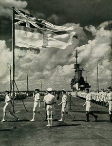 Britiske sømænd på dækket af et hangarskib, Anden Verdenskrig, c1943. af Unbekannt