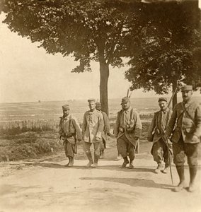 Fanget tysk skarpretter, Champagne, Nordfrankrig, c1914-c1918 af Unbekannt