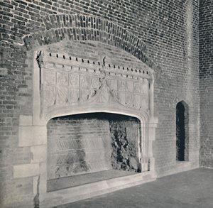 Skorstensstykke på Tattershall Castle, Lincolnshire, 1927 af Unbekannt