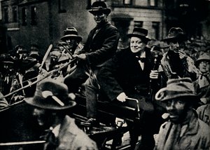 Churchill i Belfast igen, 1926, 1945. af Unbekannt