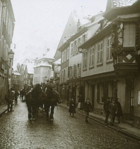 Søjle af tyske soldater, Ribeauvillé, Frankrig, c1914-c1918 af Unbekannt