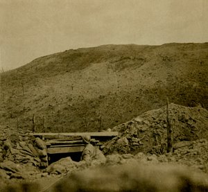 Kammen af bakken ved Les Éparges, det nordlige Frankrig, c1914-c1918. af Unbekannt