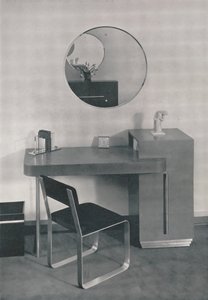 Skrivebord designet til fru Adolph Stuber, 1933 af Unbekannt
