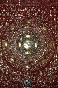 Dharma-hjul i Wat Chedi Flow, klart. Thailand af Unbekannt