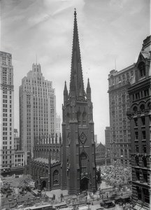 Die Trinity Church i New York. Um 1935 af Unbekannt