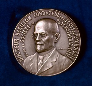 Edgar Berillon, fransk psykolog, 1929 af Unbekannt