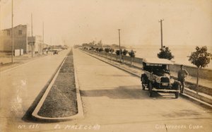 The Malecon, Cienfuegos, Cuba, c1910. af Unbekannt