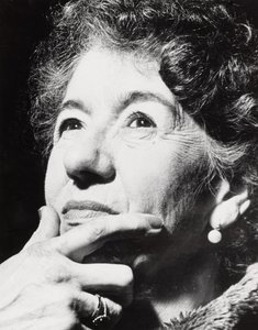 Enid Blyton (1897-1968), britisk børneforfatter af Unbekannt