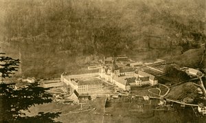 Ettal Abbey fra nordskråningen, Bayern, Tyskland, c1922. af Unbekannt