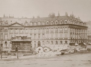 Faldet søjle, Place Vendome, Paris, 1871 af Unbekannt