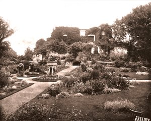 Farnham Castle, nær Aldershot, Surrey, 1894. af Unbekannt