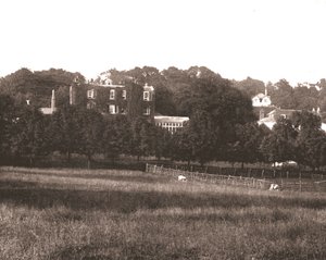 Gads Hill, Higham, Kent, 1894. af Unbekannt
