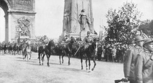 General Montuori og italienske tropper under sejrsparade, Paris, Frankrig, 14. juli 1919 af Unbekannt