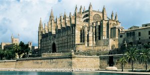 Gotisk kunst: udsigt over katedralen Saint Mary, Palma de Mallorca. 1260-1630, Palma de Mallorca (Mallorca), Spanien af Unbekannt