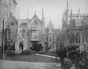 Grace Church and Rectory, New York, c1897. af Unbekannt