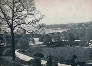 Grange - Udsigt fra haven, 1895 af Unbekannt