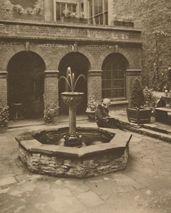 Graveyard of St. Ethelburga, Bishopgate, A Resting Place for the Living, c1935. af Unbekannt