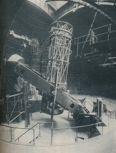 Hækket rund med stål og beton, 100-tommer reflektor, c1935 af Unbekannt
