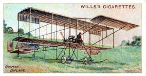 Henri Farman i Farman-biplanen, fransk flyver og flykonstruktør, c1909 af Unbekannt