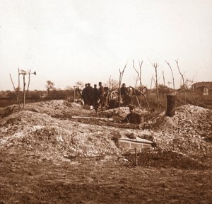 Skjult batteri, c1914-c1918 af Unbekannt
