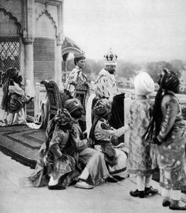 Indiens fyrstelige sider, George V og Queen May i Delhi, 1911, 1935 af Unbekannt