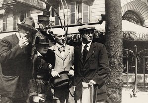 Jean Cocteau, Manuel Ortiz de Zárate, Henri-Pierre Roché, Marie Vassilieff, Max..., 1916. af Unbekannt