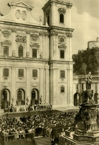 Alle optrådte foran Salzburg Cathedral, Salzburg, Østrig, c1935. af Unbekannt