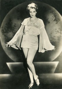 Juliette Compton, 1938. af Unbekannt