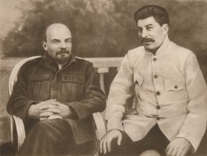 Lenin og Stalin i Gorki nær Moskva, 1922, 1939. af Unbekannt