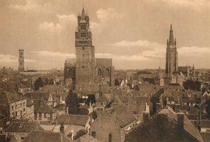 De tre tårne ​​klokketårn, katedralen og kirken Notre-Dame, c1928 af Unbekannt