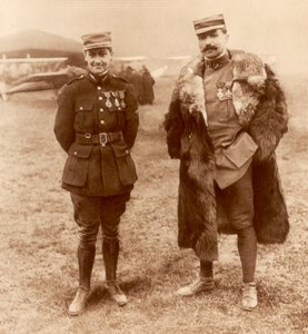 Løjtnant Georges Guynemer og kaptajn Felix Brocard, franske jagerpiloter, 5. februar 1916 af Unbekannt